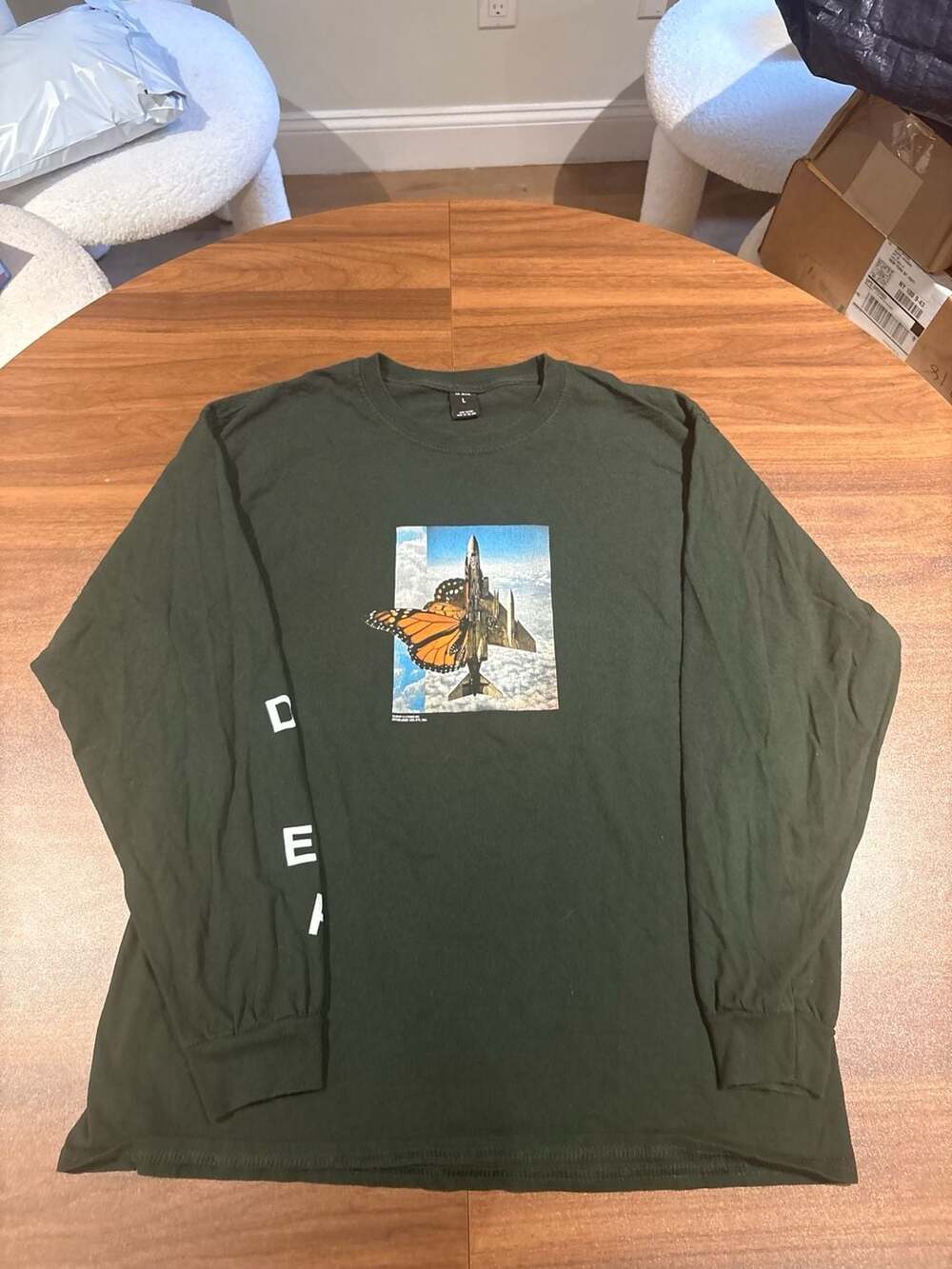 10.Deep Butterfly Jet Graphic Long Sleeve T-Shirt Size L